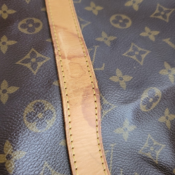 Louis Vuitton Monogram Keepall 55 Boston Travel Hand Bag. Watch Video!! - Picture 13 of 16